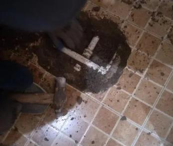 北川卫生间漏水维修公司为您分享下卫生间渗水如何处理及注意事项